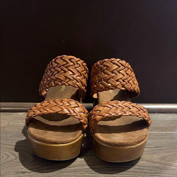 House of Harlow 1960 - Braided Tan Platform Sandals - Picture 5 of 6